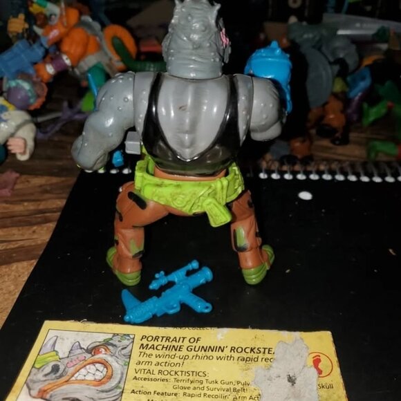 Machine Gunnin Rocksteady TMNT Teenage Mutant Ninja Turtles Complete with File C - Picture 3 of 3